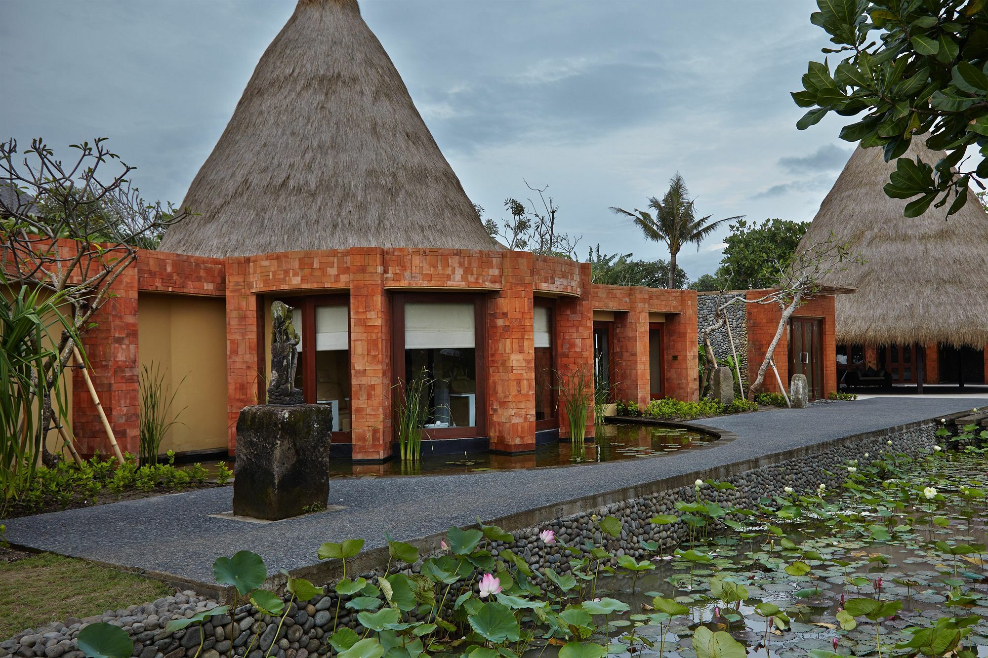 Wakagangga Hotel Tabanan  Exterior photo